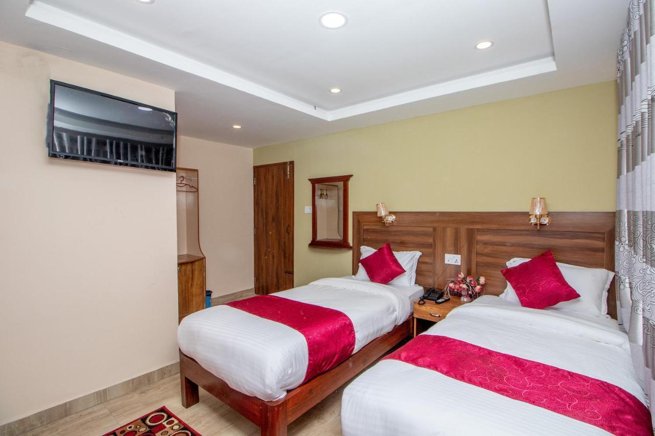 Hotel Royal Image Pokhara Exterior foto